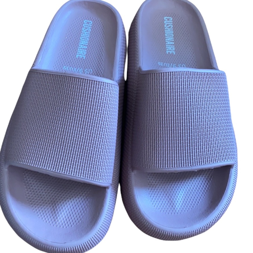 CUSHIONAIRE SANDALS IN PINK SIZE 9 NWT - Picture 3 of 4